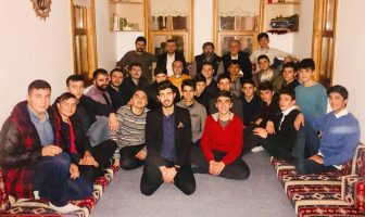Kendi İhtiyacın Varken Vermek